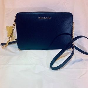 Jet Set Large Saffiano Leather Crossbody Bag